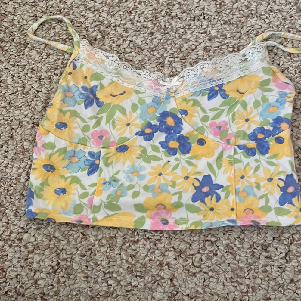 Pac Sun - floral crop lace hem tank